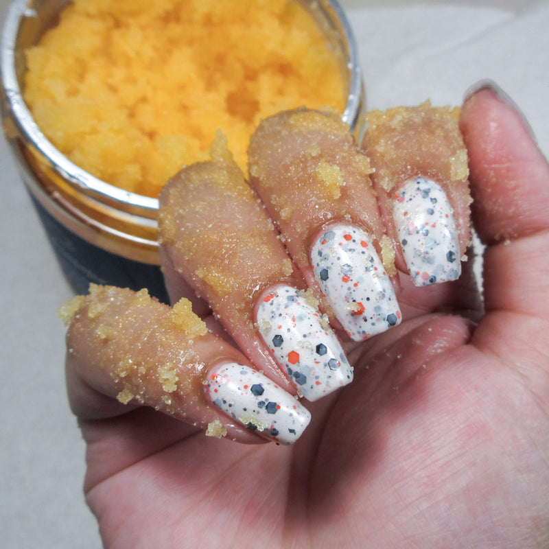 Amber & Oakmoss Sugar Scrub