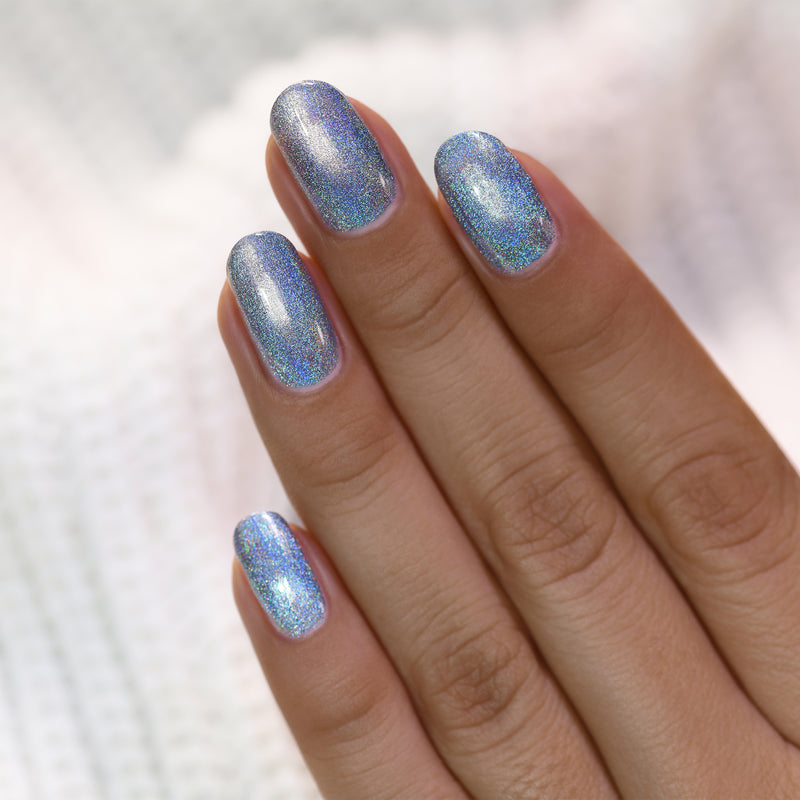 ILNP First Snow icy blue ultra holographic nail polish swatch